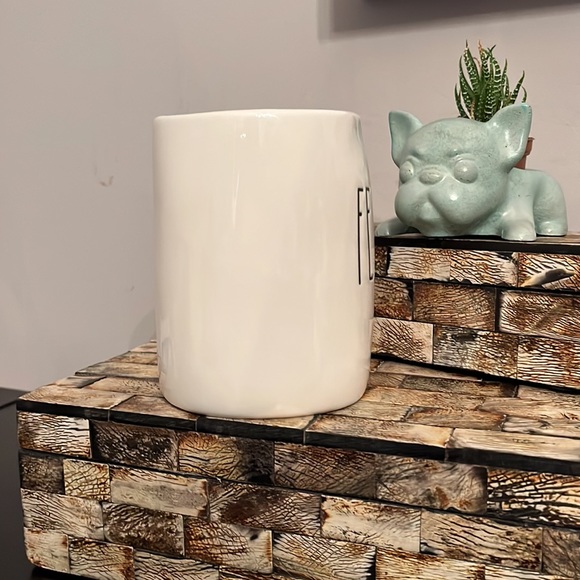 NEW Rae Dunn FEAST Large Mug - Picture 5 of 9